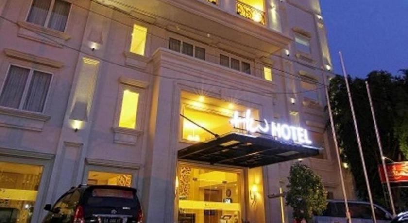 Hw Hotel Padang Exterior foto